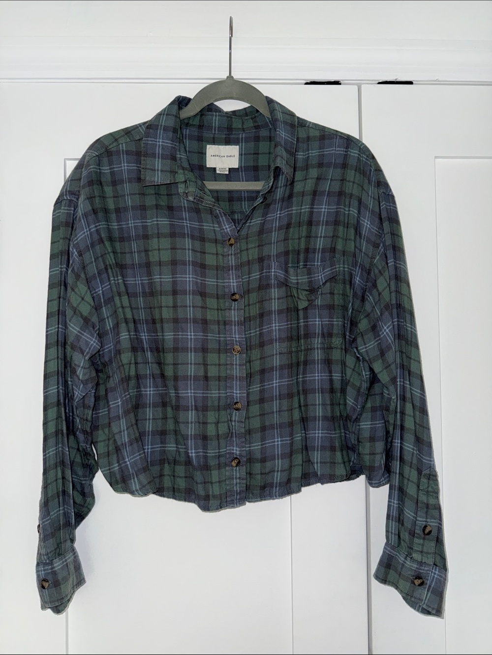 Green and Navy Plaid Button-Up cropped Shirt